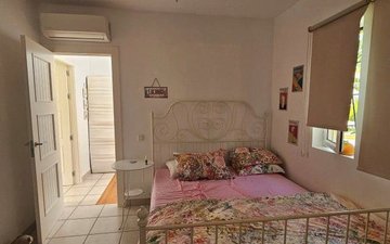 Property slide 61