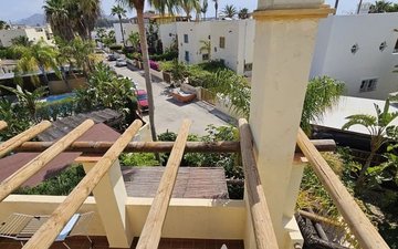 Property slide 72