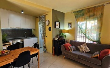 Property slide 31