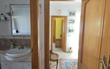 Property slide 44