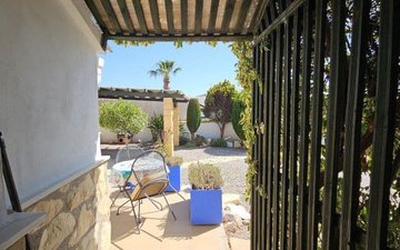 Property slide 21