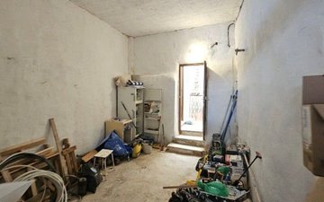 Property slide 23