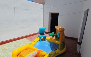 Property slide 35