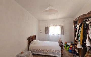 Property slide 36