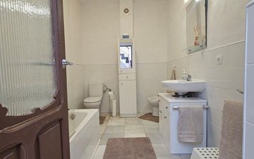 Property slide 50