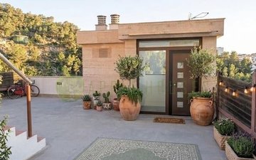 Property slide 35