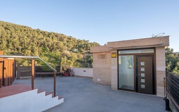 Property slide 36