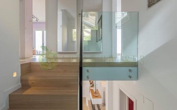 Property slide 21