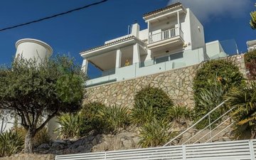 Property slide 49