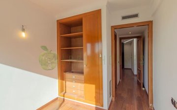 Property slide 24