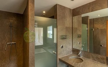 Property slide 20