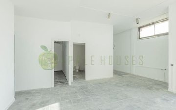 Property slide 32