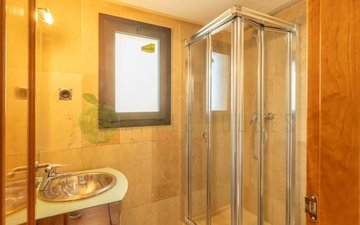 Property slide 35