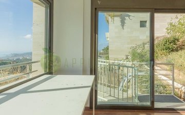 Property slide 29