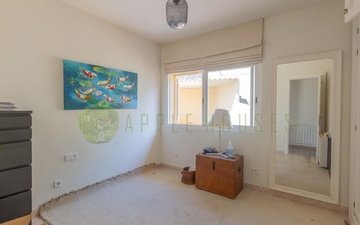 Property slide 39