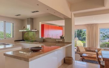 Property slide 22