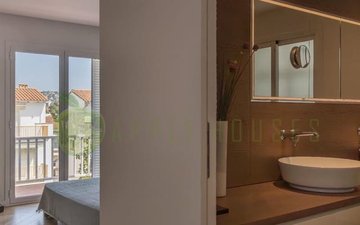 Property slide 14