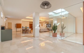 Property slide 46