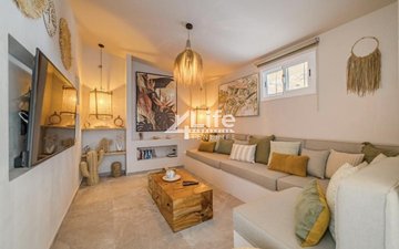 Property slide 31