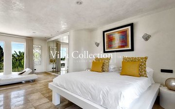 Property slide 18