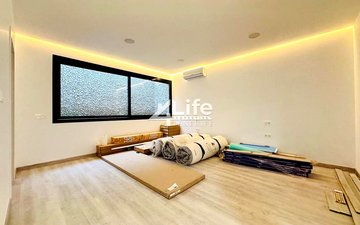 Property slide 24