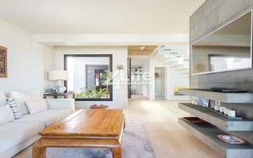 Property slide 30