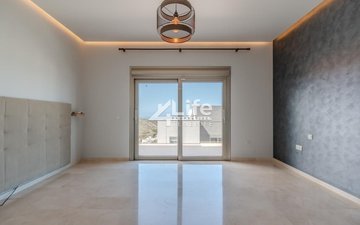 Property slide 24