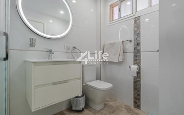 Property slide 22