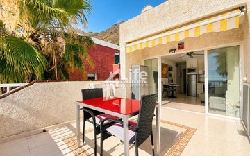 Property slide 20
