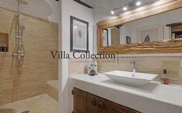Property slide 44