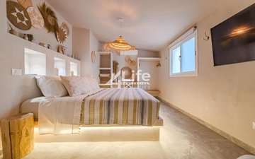 Property slide 21