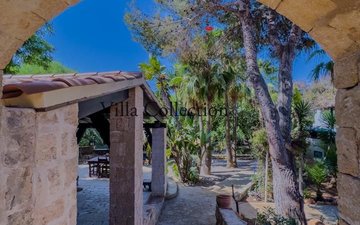 Property slide 47