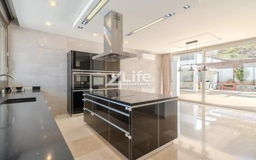 Property slide 14