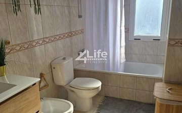 Property slide 20