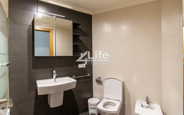 Property slide 16