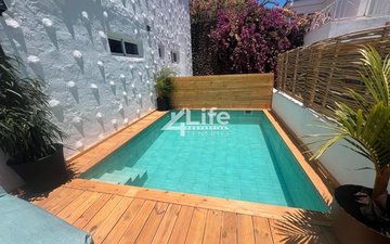 Property slide 24