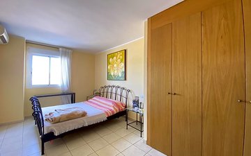 Property slide 21