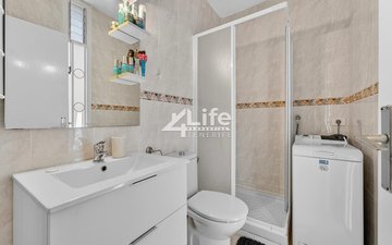 Property slide 16