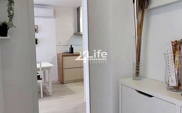 Property slide 18