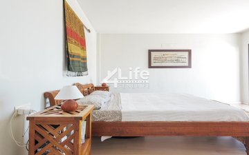 Property slide 21