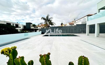 Property slide 26
