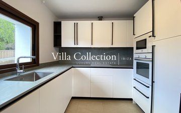 Property slide 11