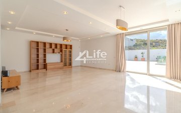 Property slide 17