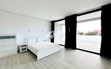 Property slide 8