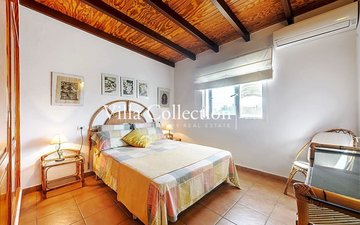 Property slide 14