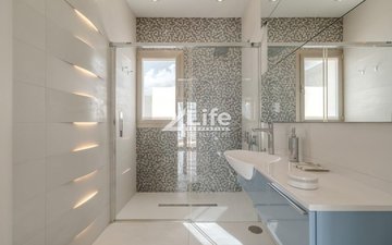 Property slide 42