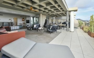 Property slide 7