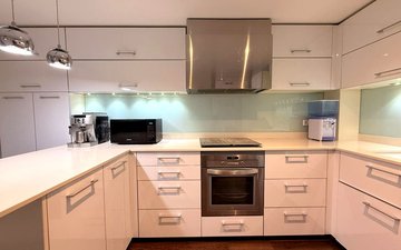 Property slide 19