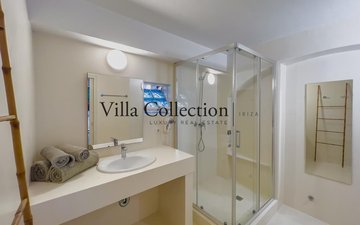 Property slide 28