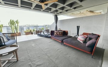 Property slide 6